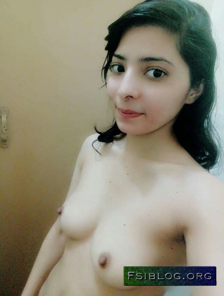 Sexy Boobs Westindies - Sexy Indian girl small boobs - FSI blog